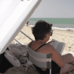 Les livres recommandés pour la plage : « Clément » de Jean-Baptiste Andrea et d&rsquo;autres titres.
