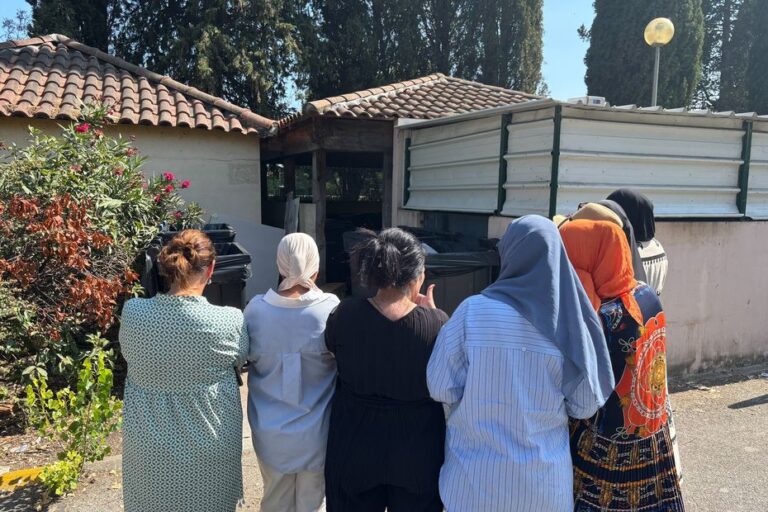 Poubelles d’immeuble HLM à Cannes : rats et serpents suscitent l’inquiétude des habitants.
