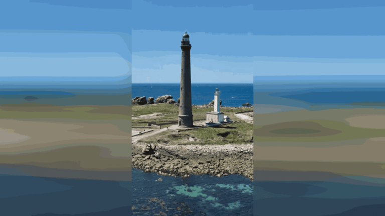 Bretagne : la route des phares attire des milliers de visiteurs chaque année