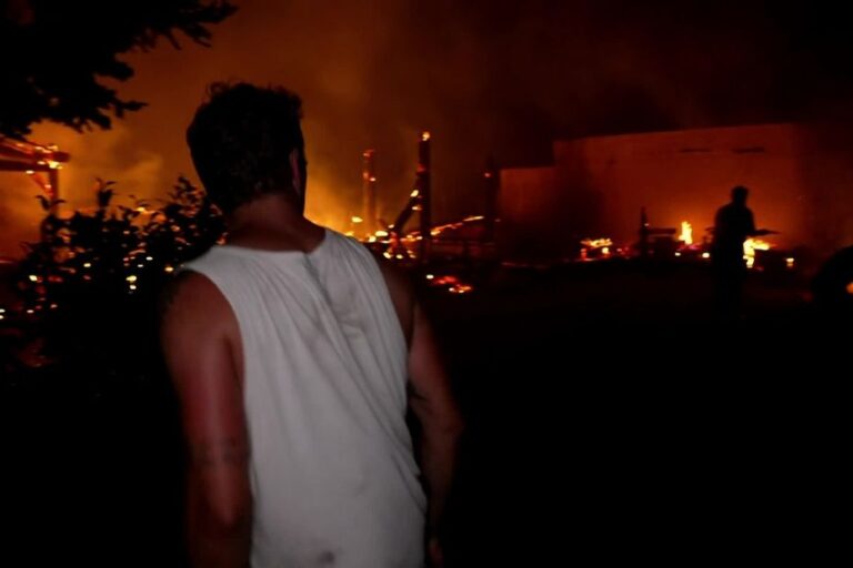 Incendie en Gironde : les sinistrés du Porge s’unissent pour porter plainte contre l’État