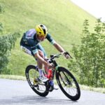 Mads Pedersen maintient le maillot vert, Richard Carapaz en lice pour le maillot à pois.