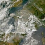 Propagation des fumées d&rsquo;incendies dans le Sud-Ouest affecte plusieurs départements français