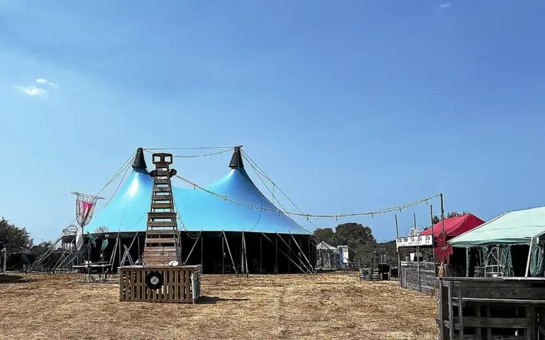 Annulation du festival Island Station à Belle-Île-en-Mer en raison du risque d’incendie.