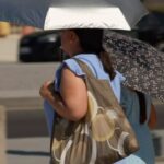 Quatrième canicule de l&rsquo;été : alertes météorologiques en France et recommandations sanitaires.