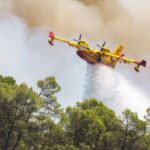 Incendies dans le Var : journées à risque extrême, massifs fermés et météo défavorable.