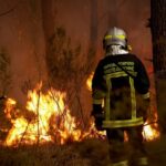 Incendies en cours : questions sur la santé, les transports et le tourisme en France.