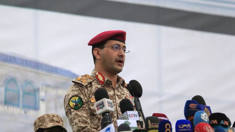 Les houthis revendiquent des attaques de drones contre des infrastructures pétrolières en Arabie saoudite.
