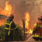Des habitants du Cap Ferret refusent d&rsquo;évacuer malgré les ordres pour protéger leur village.