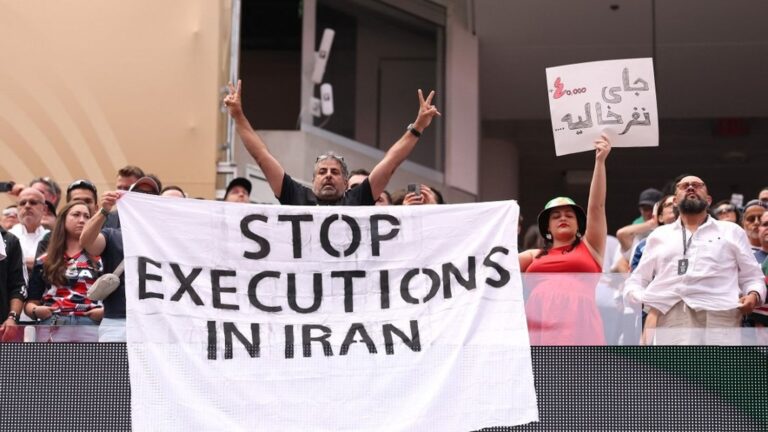 Iran : deux hommes pendus pour leur participation aux manifestations antigouvernementales.