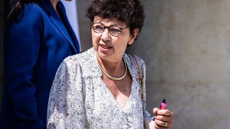 Le Premier ministre demande à Monique Barbut des mesures concrètes contre le changement climatique.