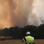 Incendie en Gironde : la préfète annonce une stabilisation malgré la chaleur.