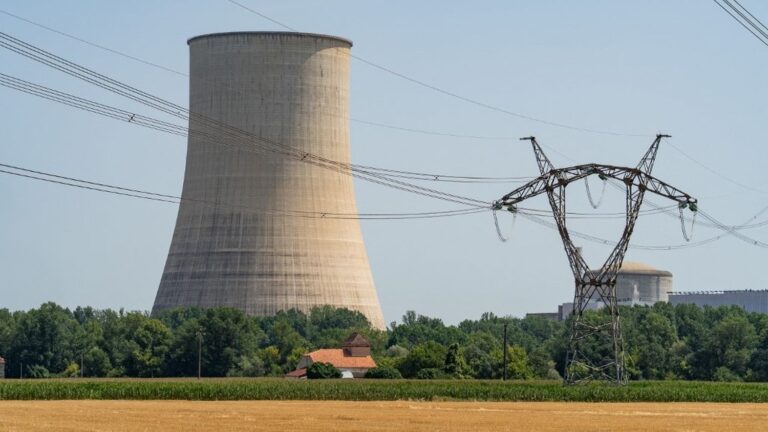 La centrale nucléaire de Golfech arrêtée pour la troisième fois cet été dans le Tarn-et-Garonne.