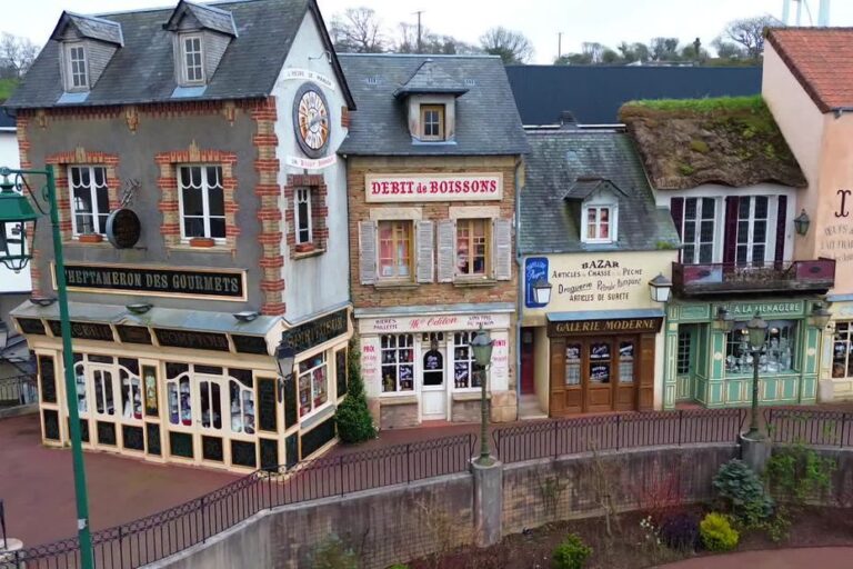 Retour sur l’histoire de La Maison du Biscuit, projet de Marc Burnouf, disparu à 75 ans.