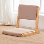 ALMASI présente une chaise japonaise pliante, optimisée pour la méditation et la lecture.