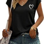 Gyabnw lance un top d’été chic à manches courtes avec imprimé cœur pour le quotidien.