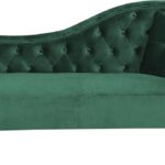 Beliani lance une chaise longue Chesterfield en velours vert foncé pour les bureaux et livres.