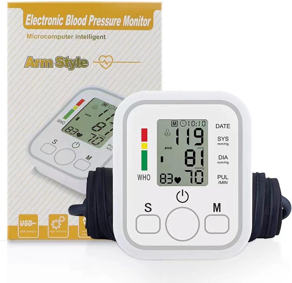 Moniteur de pression artérielle automatique avec brassard large pour usage domestique et mesure du rythme cardiaque.