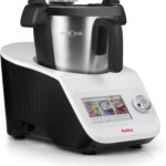 ROBICOOK présente un robot multifonction avec balance intégrée et écran tactile.