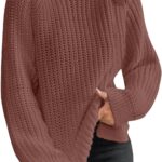 Tunique en maille chunkie pour femmes : tendance hiver 2023 en tricot long à manches.