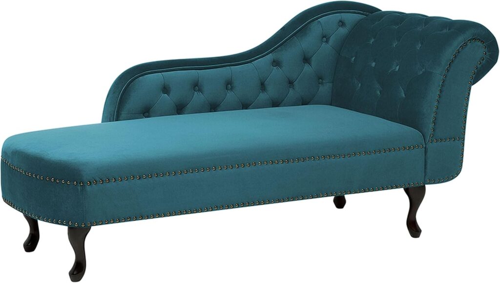 Lounge Nîmes dévoile sa chaise longue Glamour Green Velvet pour le marché européen.