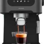 Cecotec Power Espresso 20 : machine à expresso et café froid avec pression de 20 bars