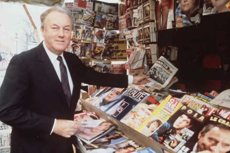 Robert Hersant, dirigeant d’un groupe de presse, suscite des inquiétudes sur sa stratégie d’expansion.