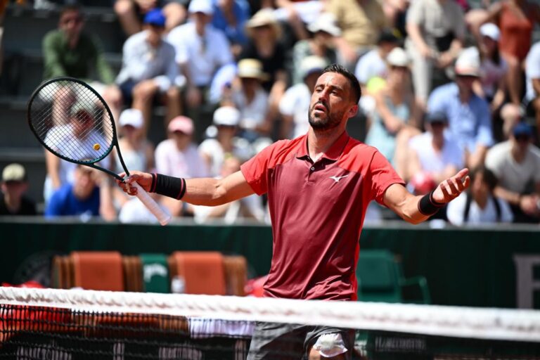 Arbitrage électronique contesté : Damir Dzumhur s’insurge après un service jugé fautif à Umag