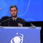 Guerre spatiale : l&rsquo;ancien chef de l&rsquo;US Space Force met en garde contre un conflit inévitable.