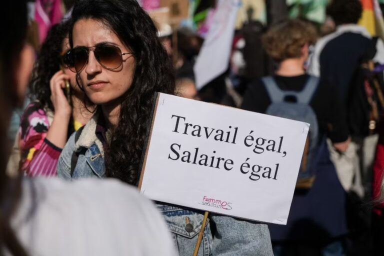 Transparence salariale : le projet de loi pour réduire les inégalités entre femmes et hommes en France