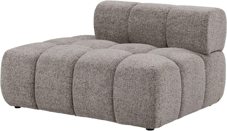 Vente-unique propose une méridienne gauche en tissu chiné taupe pour le marché français.