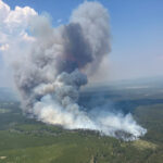 Près de 950 incendies actifs au Canada affectent la sécurité des régions touchées.