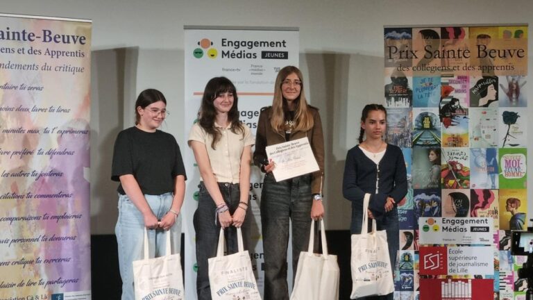Collège Van-der-Meersch du Touquet : Agathe remporte le prix de la meilleure oratrice à Paris.