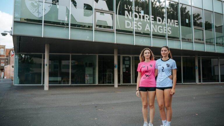 Deux lycéennes de Notre-Dame-des-Anges à Saint-Amand-les-Eaux participent à un tournoi de volley à Budapest.