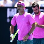 Sadio Doumbia critique Julien Boutter sur le manque de stars en double au tennis.