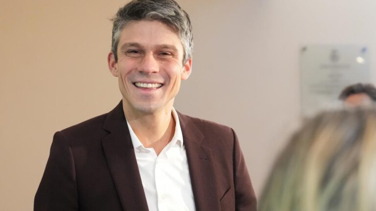 Benjamin Dalle propose un conseil aux Bruxellois néerlandophones pour améliorer leur représentation.