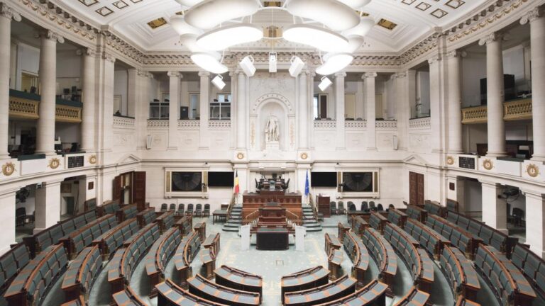 Le Parlement fédéral ouvre ses portes au public lors de la fête nationale.