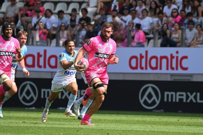Romain Briatte du Stade Français absent plusieurs mois après une opération à l’épaule.