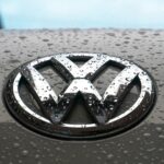 Volkswagen annonce la fermeture de quatre usines dans le cadre d&rsquo;une restructuration.