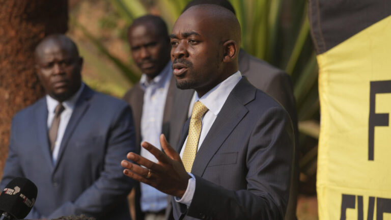 Zimbabwe : L’opposition et la société civile s’opposent à un changement de Constitution