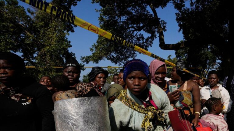 Le Parlement panafricain appelle à des actions contre les violences xénophobes en Afrique du Sud.