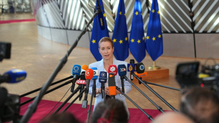 L’UE et le Royaume-Uni sanctionnent le FSB en réponse aux cyberattaques russes.