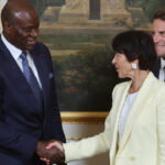France et Gabon signent un protocole d’accord sur l’exploitation du manganèse.