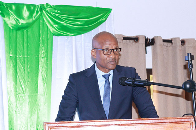 Maurice Ntossui Allogo mobilise les acteurs pour une nouvelle vision de la biodiversité au Gabon.