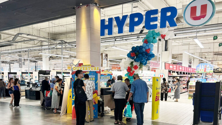 Hyper U de Sarcelles : clients satisfaits après 4 mois sans supermarché.