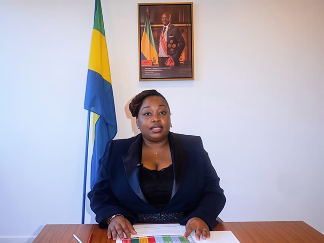 Taux de réussite du BEPC en baisse au Gabon, révélant des défis éducatifs persistants.