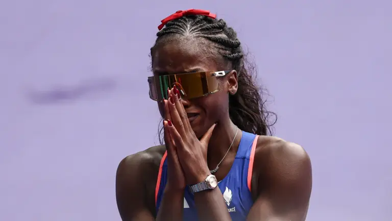Samba-Mayela forfait pour les championnats d’Europe de 100m haies, titre non défendu.