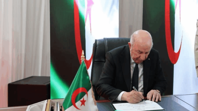 Algérie : Tebboune modifie le versement des allocations touristiques pour les bénéficiaires.