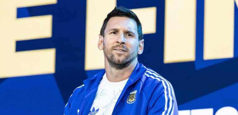 Lionel Messi atteint un statut de milliardaire avec une fortune estimée à 1,2 milliard de dollars.