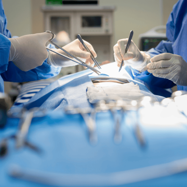 Chirurgie bariatrique chez les jeunes : l’IA évalue les résultats en France
