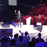 Présidentielle : Édouard Philippe tente de rallier les jeunes face à Mélenchon et au RN